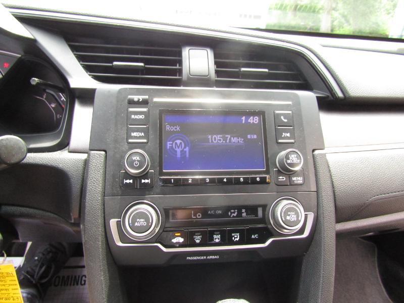 Honda Civic LX Sedan CVT 2017