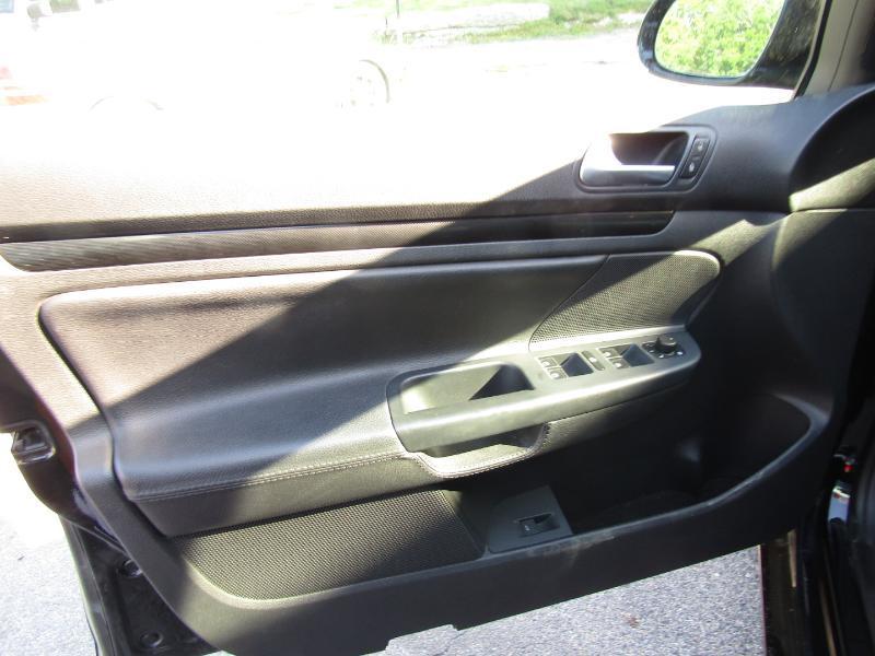 Volkswagen Jetta SportWagen 2.0L TDI 2014