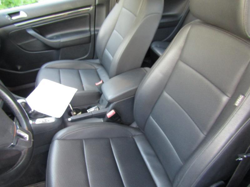 Volkswagen Jetta SportWagen 2.0L TDI 2014