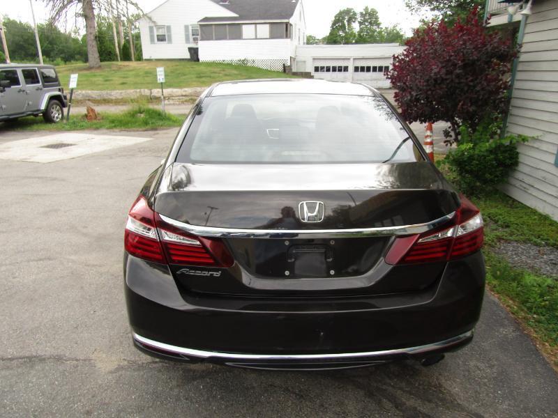 Honda Accord LX Sedan CVT 2017