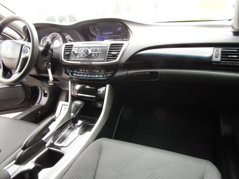Honda Accord LX Sedan CVT 2017