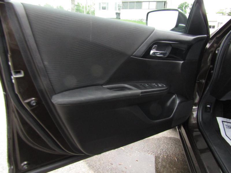 Honda Accord LX Sedan CVT 2017