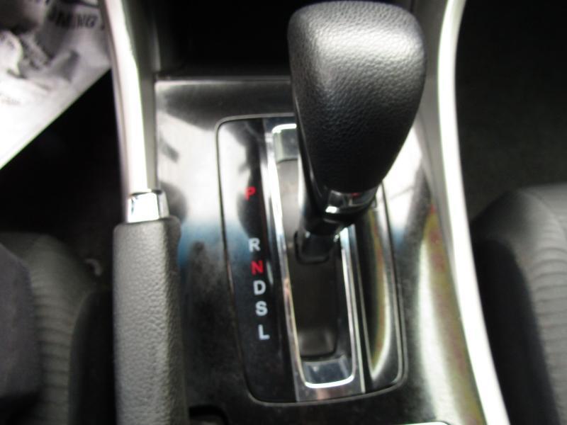 Honda Accord LX Sedan CVT 2017