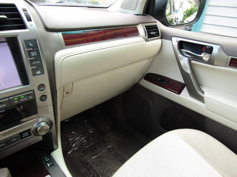 Lexus GX 460 Base 2016