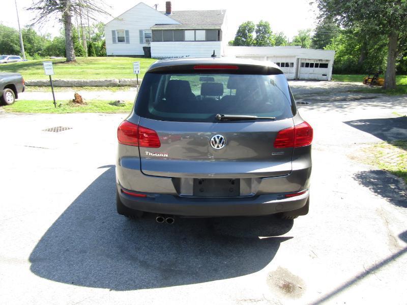 Volkswagen Tiguan SE 4Motion 2013