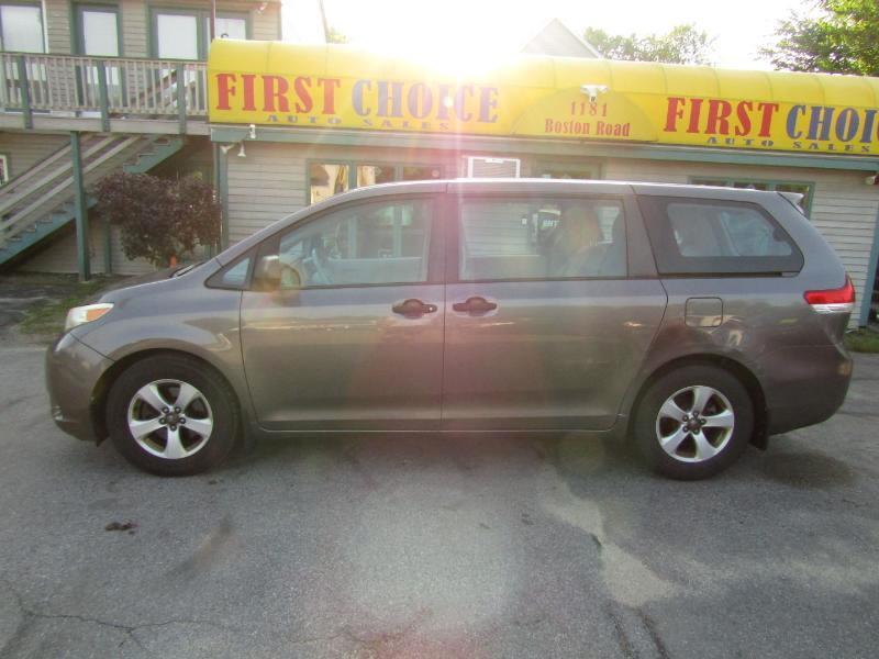 Toyota Sienna FWD 7-Passenger V6 2012