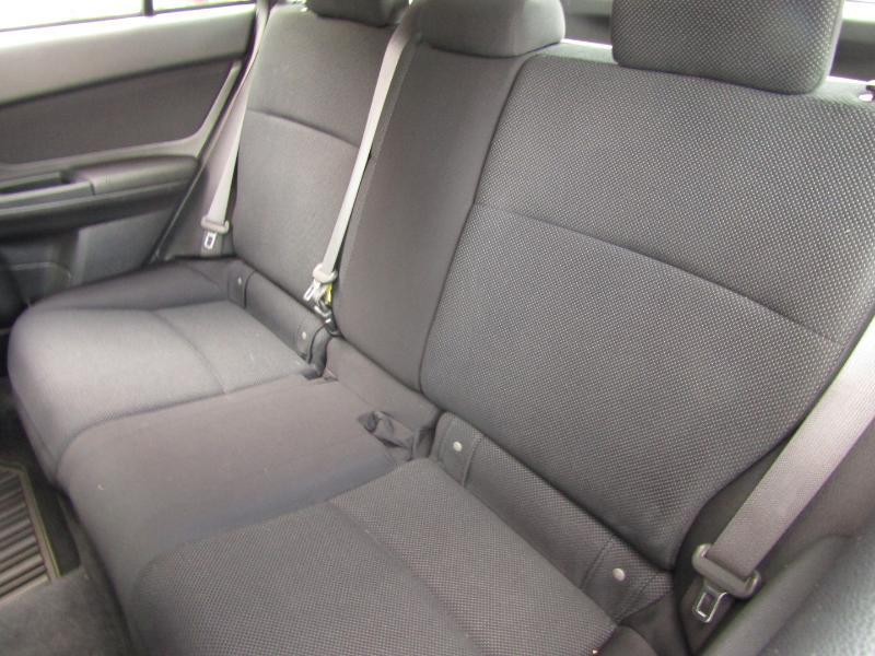 Subaru Impreza Premium 5-Door w/All Weather Package 2012