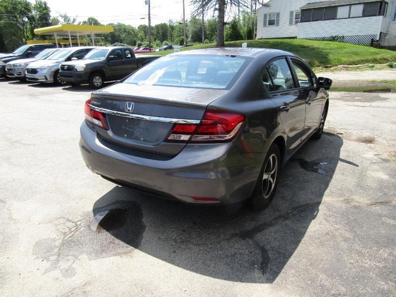 Honda Civic SE Sedan CVT 2015