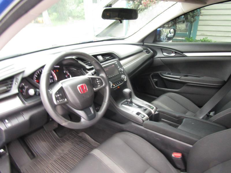 Honda Civic LX Sedan CVT 2017