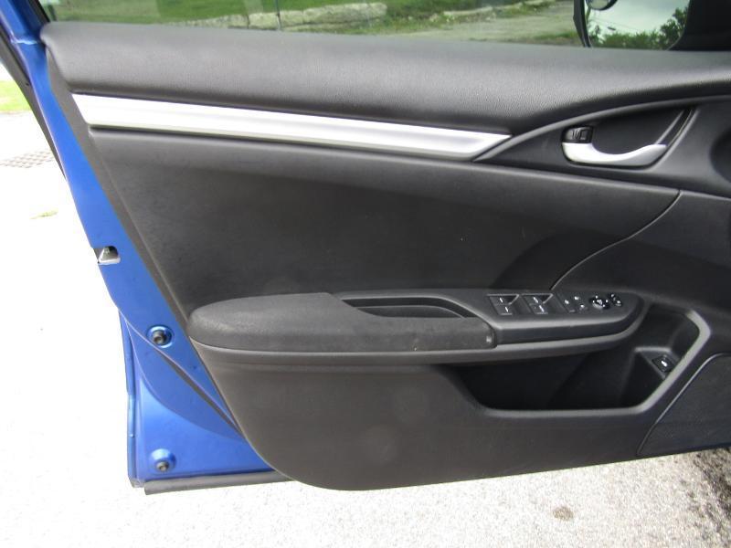 Honda Civic LX Sedan CVT 2017