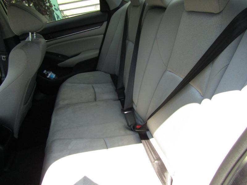 Honda Accord LX CVT 2019