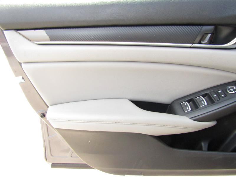 Honda Accord LX CVT 2019