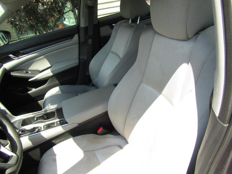 Honda Accord LX CVT 2019