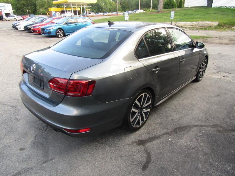 Volkswagen Jetta 2.0T GLI 2013