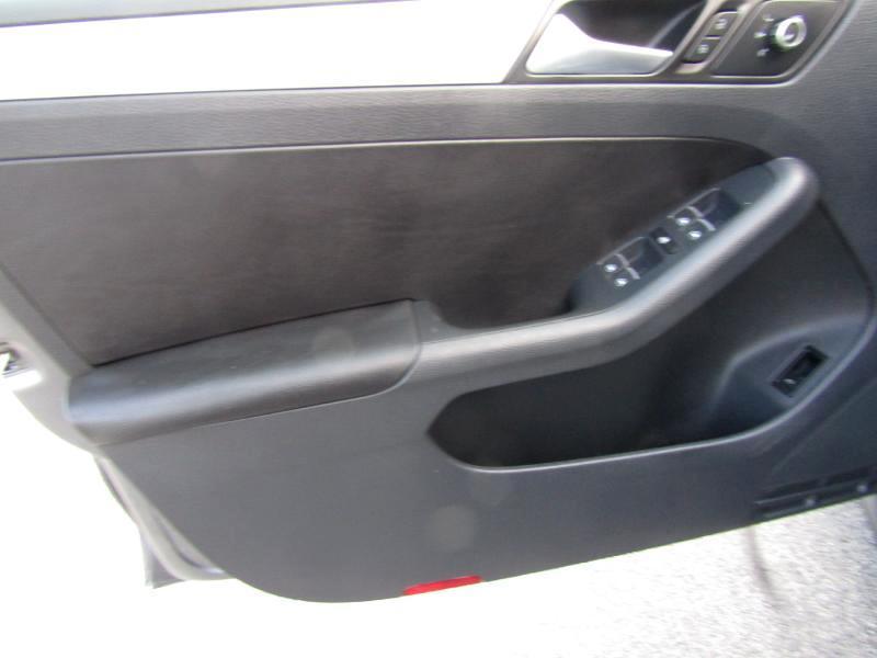Volkswagen Jetta 2.0T GLI 2013