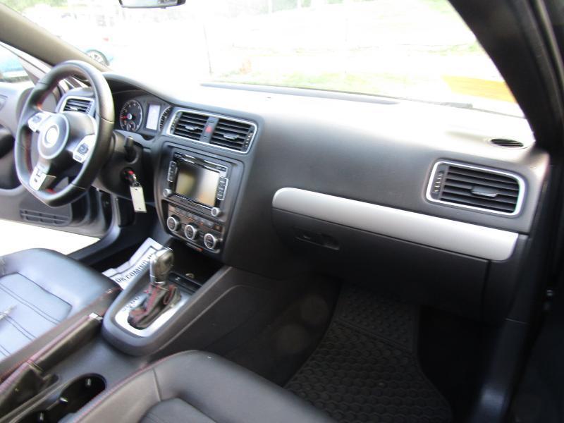 Volkswagen Jetta 2.0T GLI 2013