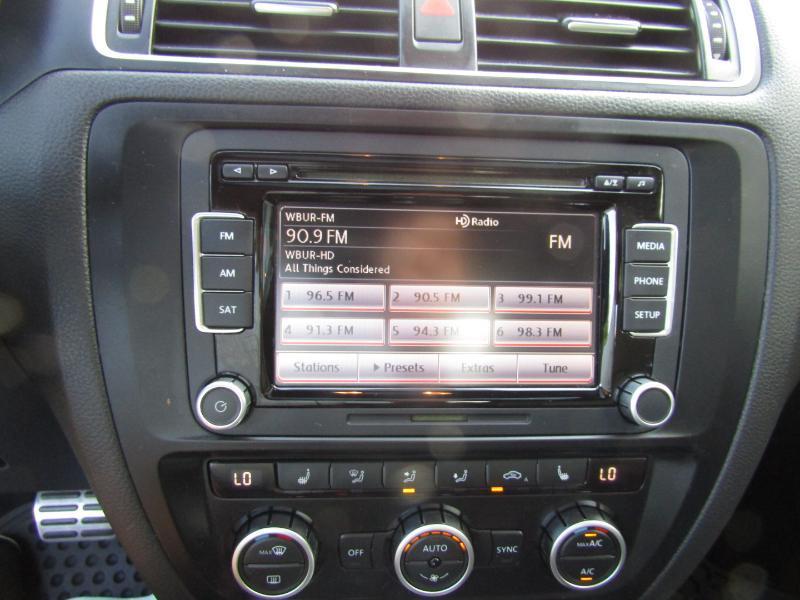 Volkswagen Jetta 2.0T GLI 2013