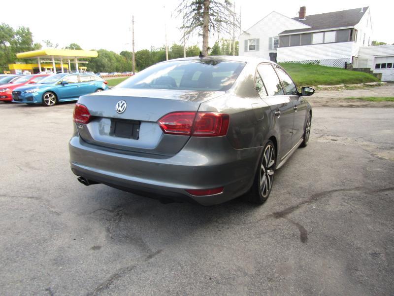 Volkswagen Jetta 2.0T GLI 2013