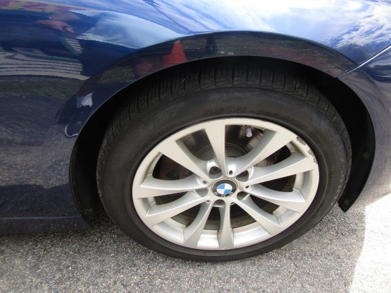 BMW 3-Series 320i xDrive Sedan 2018