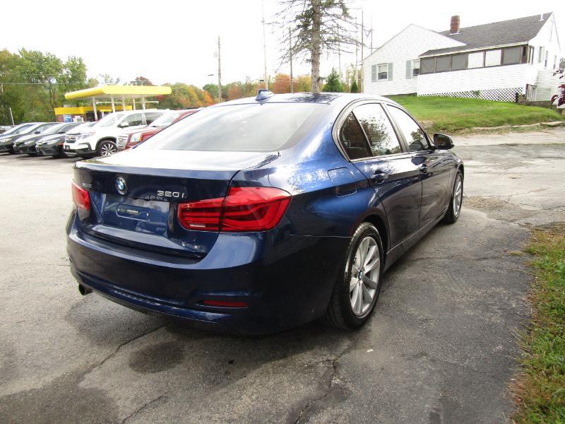 BMW 3-Series 320i xDrive Sedan 2018