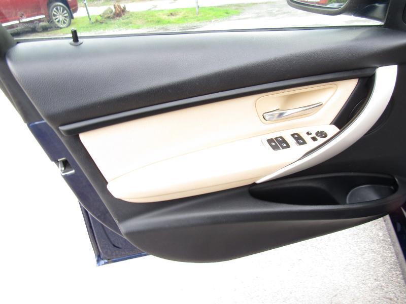 BMW 3-Series 320i xDrive Sedan 2018