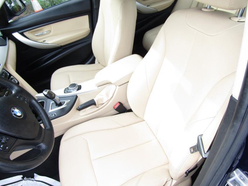BMW 3-Series 320i xDrive Sedan 2018