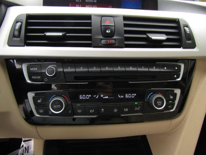 BMW 3-Series 320i xDrive Sedan 2018