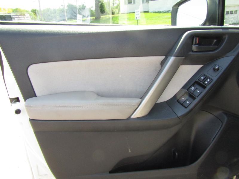 Subaru Forester 2.5i PZEV 6M 2016