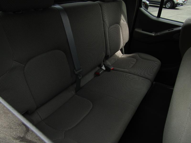 Nissan Frontier SL Crew Cab LWB 5AT 4WD 2015