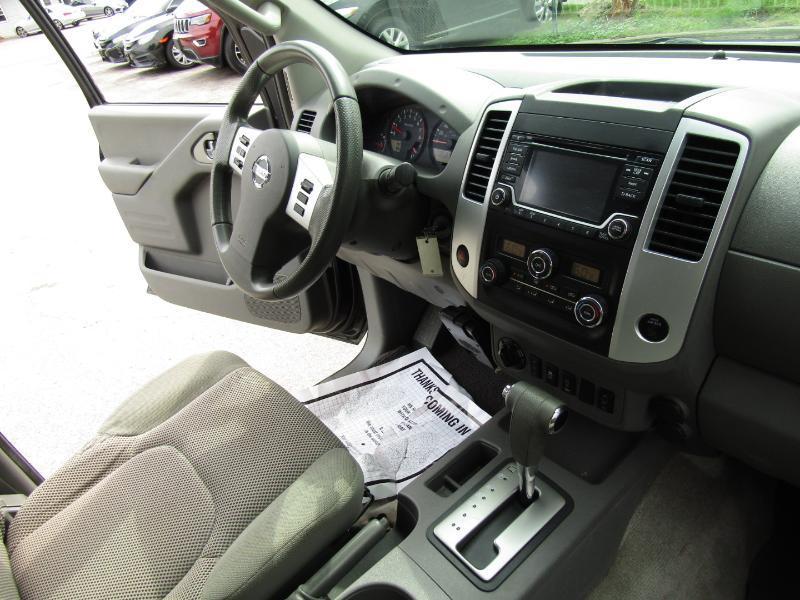 Nissan Frontier SL Crew Cab LWB 5AT 4WD 2015