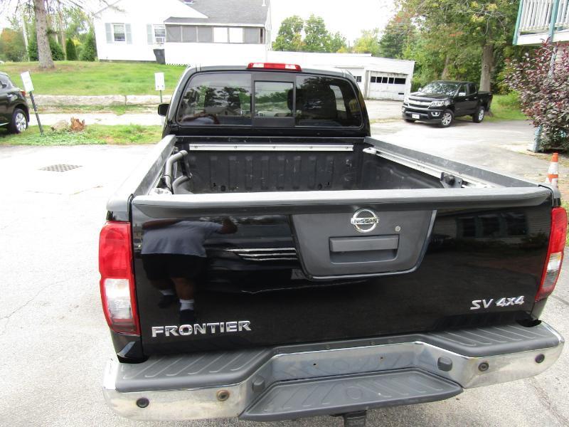 Nissan Frontier SL Crew Cab LWB 5AT 4WD 2015