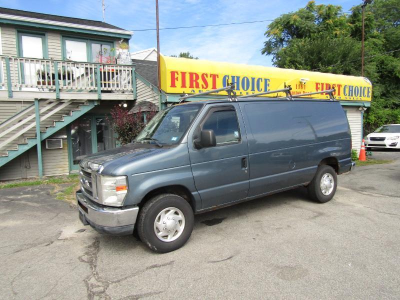 Ford Econoline E-250 2012