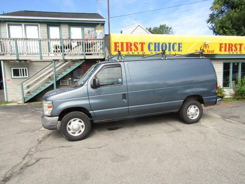 Ford Econoline E-250 2012