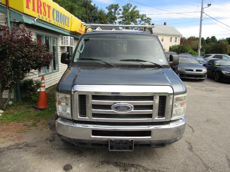 Ford Econoline E-250 2012