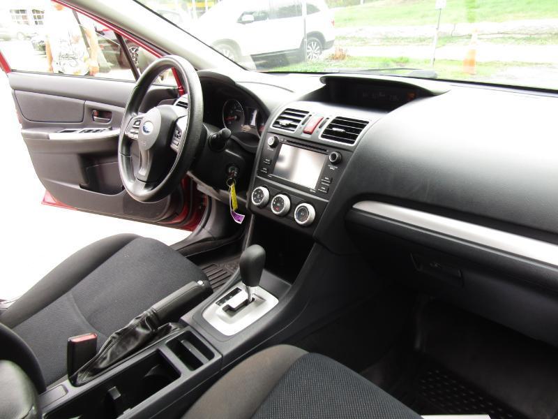 Subaru Impreza 2.0i PZEV CVT 5-Door 2015