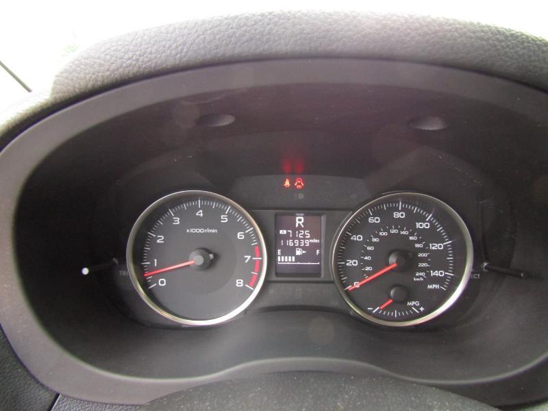 Subaru Impreza 2.0i PZEV CVT 5-Door 2015