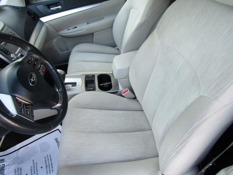 Subaru Outback 2.5i Premium 2014
