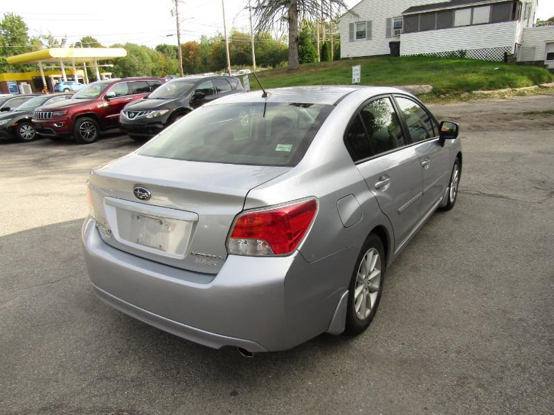 Subaru Impreza 2.0i Premium 4-Door w/All Weather Package 2014
