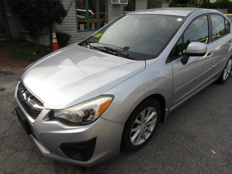 Subaru Impreza 2.0i Premium 4-Door w/All Weather Package 2014