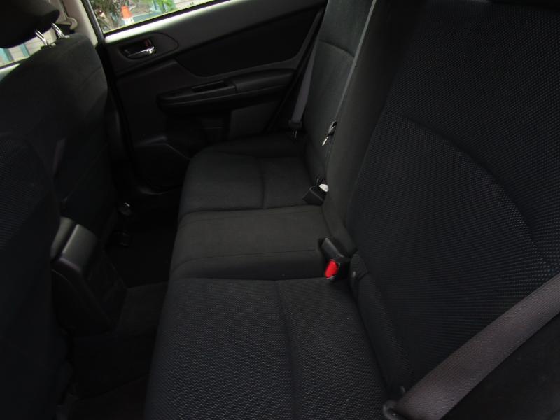 Subaru Impreza 2.0i Premium 4-Door w/All Weather Package 2014
