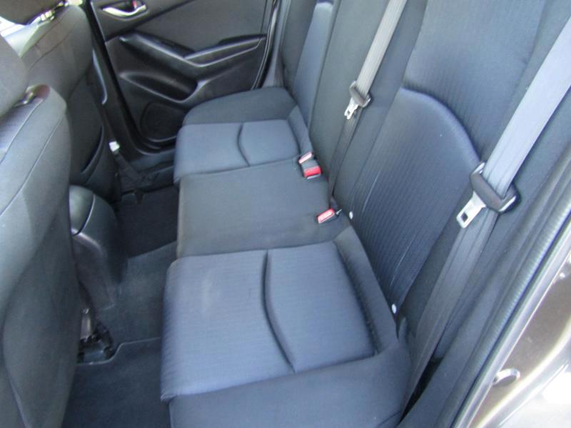 Mazda MAZDA3 i Sport AT 5-Door 2014