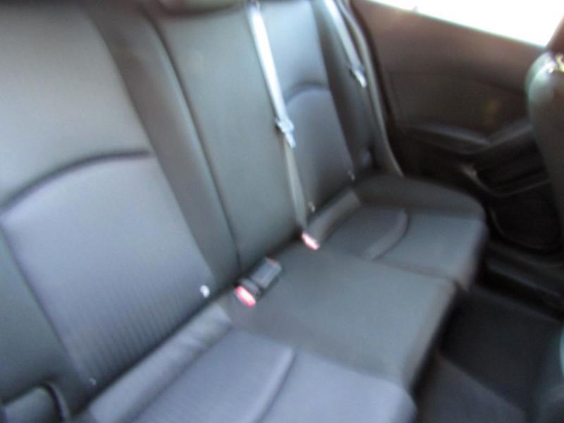Mazda MAZDA3 i Sport AT 5-Door 2014