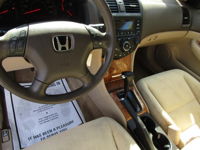Honda Accord EX-L Sedan AT with XM Radio 2004