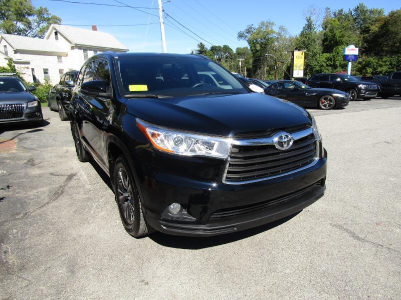Toyota Highlander XLE AWD V6 2016