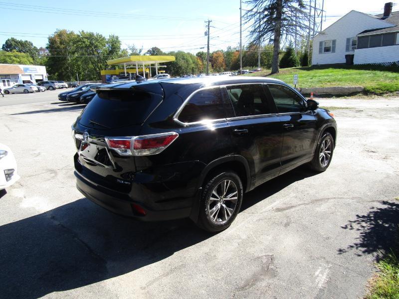 Toyota Highlander XLE AWD V6 2016