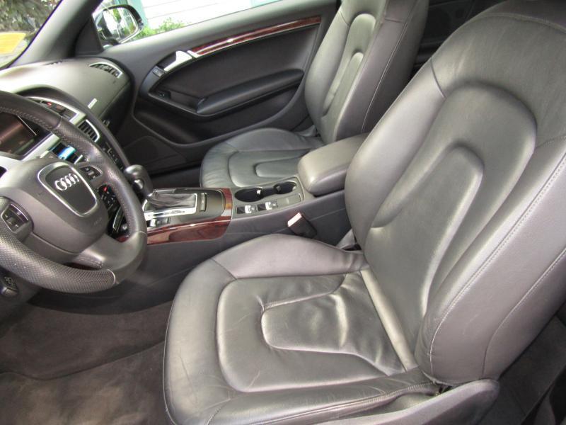Audi A5 Cabriolet 2.0T quattro Tiptronic 2011