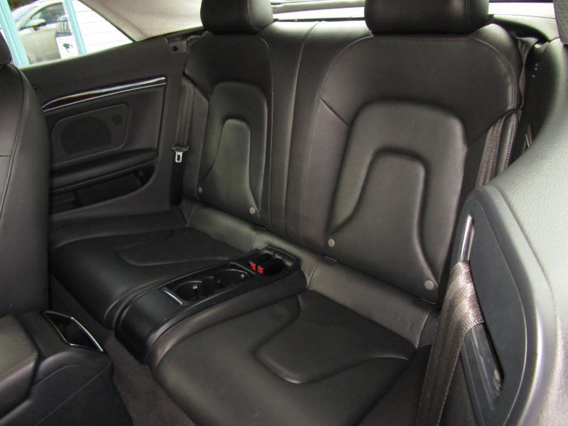 Audi A5 Cabriolet 2.0T quattro Tiptronic 2011