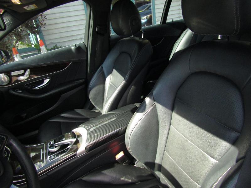 Mercedes-Benz C-Class C300 4MATIC Sedan 2016
