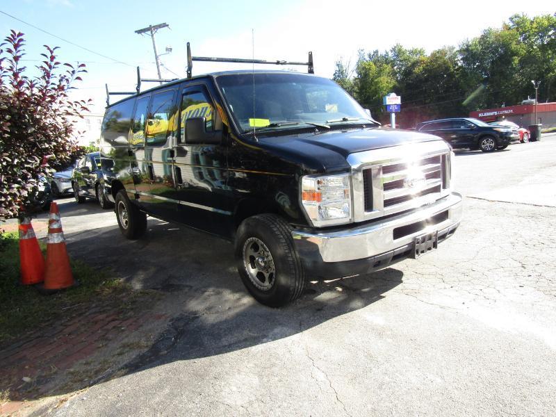Ford Econoline E-250 2014