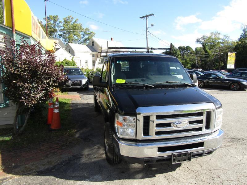 Ford Econoline E-250 2014